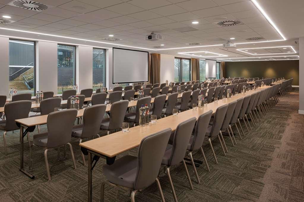 Hilton Garden Inn ליידן מתקנים תמונה